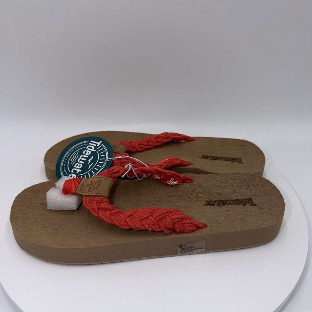 NWOB Tidewater Harbor Hot Coral Flip Flops Arch Support Comfort Sandals Size 9